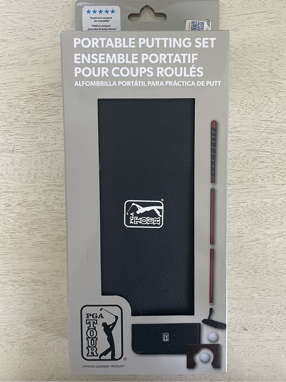 NIB PGA TOUR portable putting set